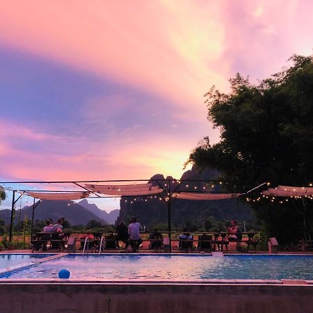 Jungle Paradise Vangvieng - Bungalows Vang Vieng Extérieur photo