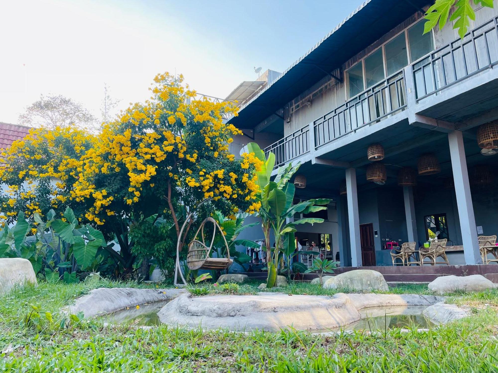 Jungle Paradise Vangvieng - Bungalows Vang Vieng Extérieur photo