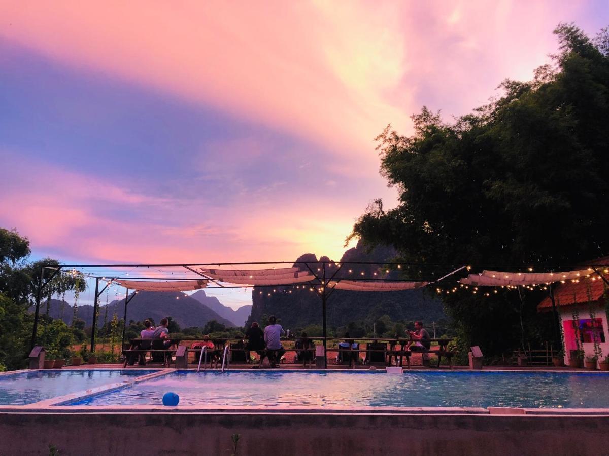Jungle Paradise Vangvieng - Bungalows Vang Vieng Extérieur photo