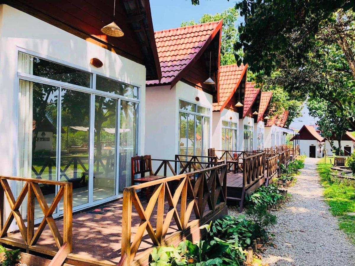 Jungle Paradise Vangvieng - Bungalows Vang Vieng Extérieur photo